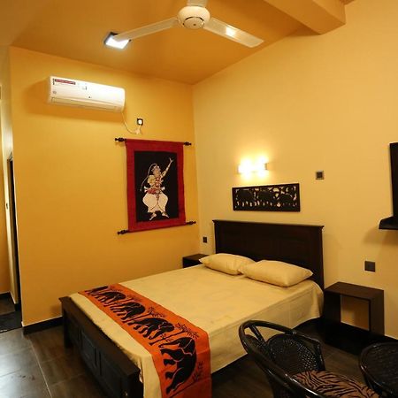 Edwin'S Airport Stay Dalupotha Ngoại thất bức ảnh