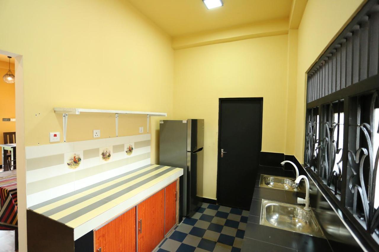 Edwin'S Airport Stay Dalupotha Ngoại thất bức ảnh