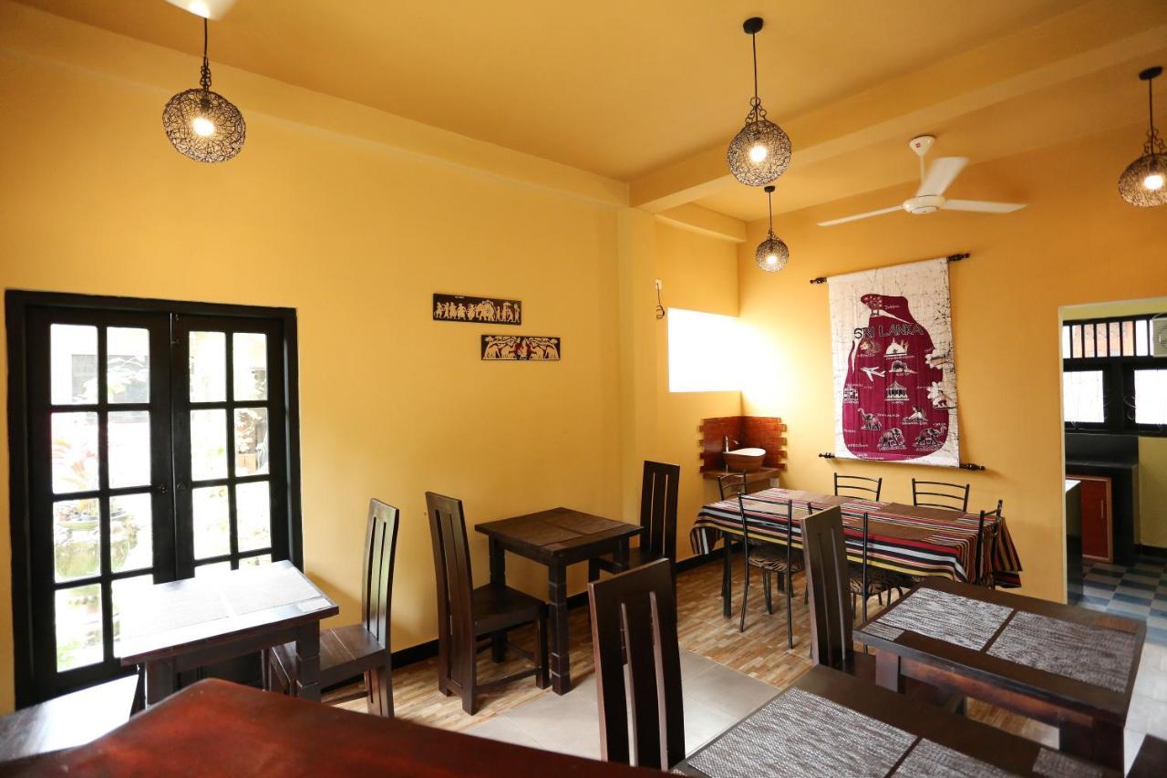 Edwin'S Airport Stay Dalupotha Ngoại thất bức ảnh