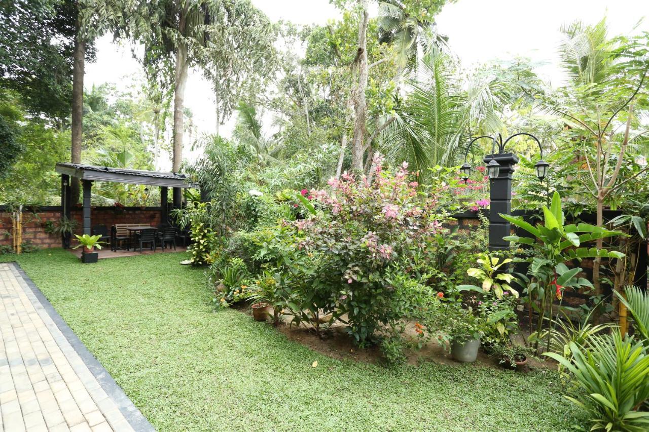 Edwin'S Airport Stay Dalupotha Ngoại thất bức ảnh